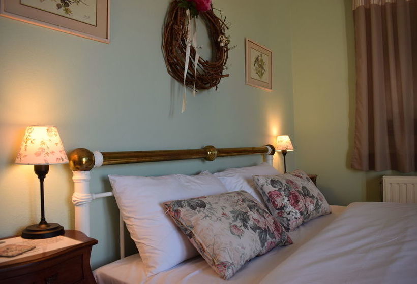 فندق Garitsa Bay Apartment