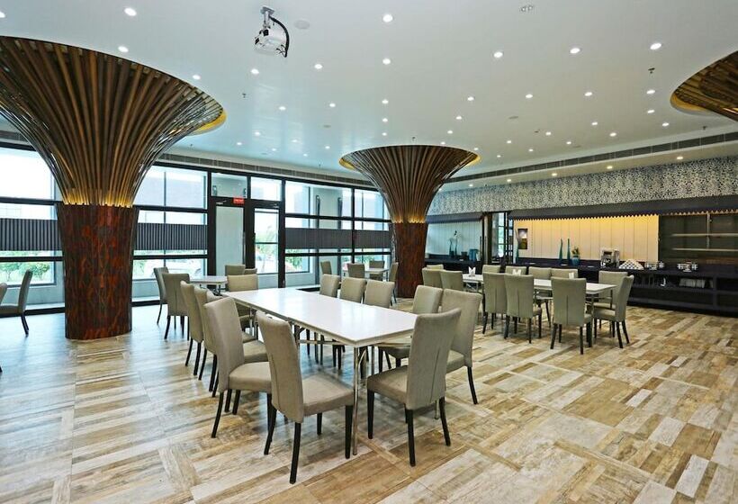 酒店 Golden Blossom Imperial Resorts