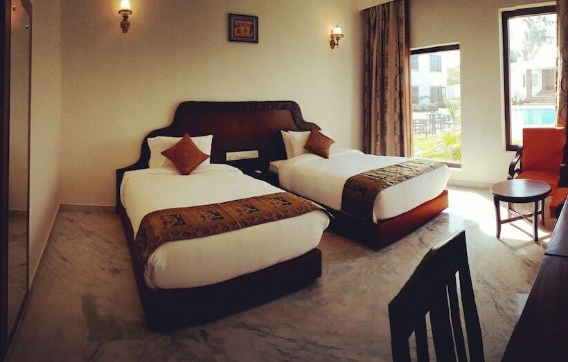 酒店 Golden Tulip Khajuraho