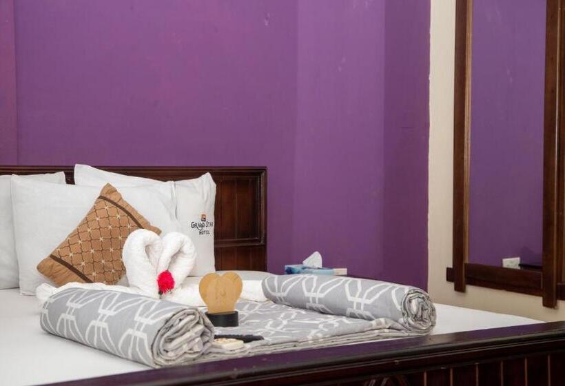 هتل Grand Star