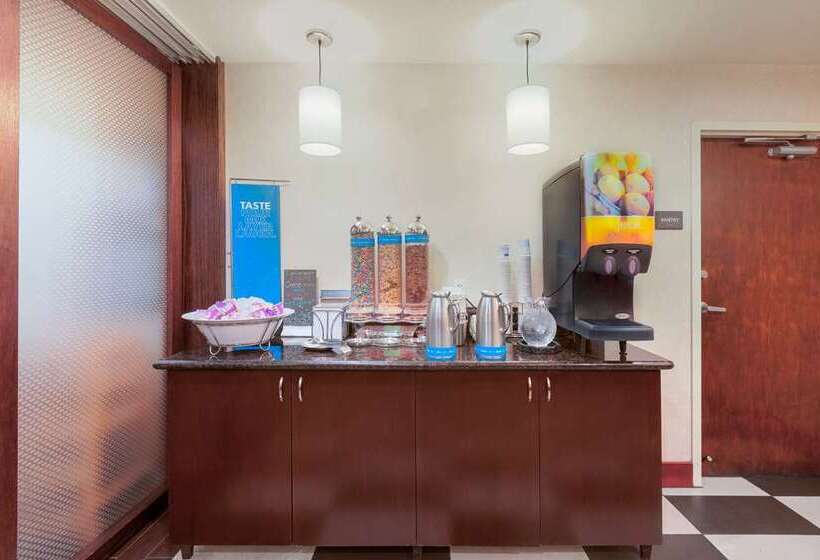 酒店 Hampton Inn San Marcos, Ca