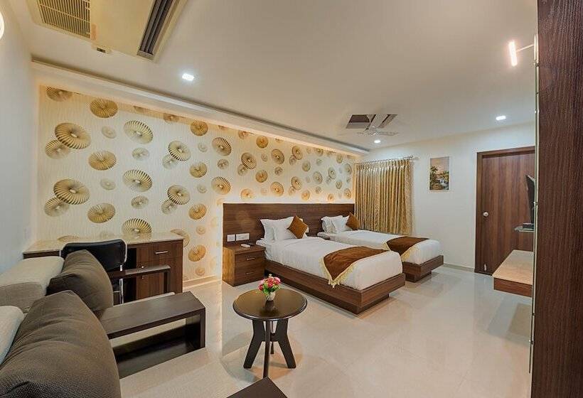 هتل Holiday Residency Coimbatore