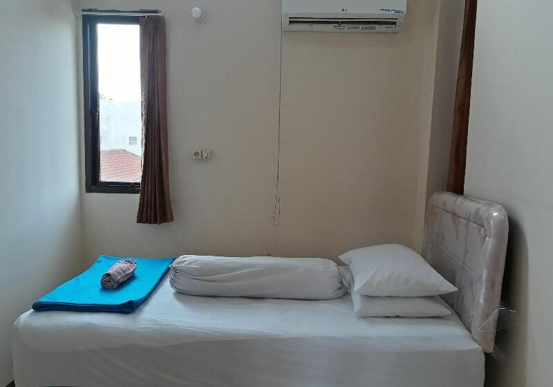 호텔 Imam Bonjol Hostel