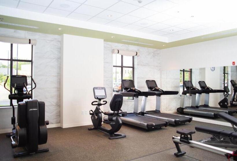 Отель Indigo Hattiesburg, An Ihg