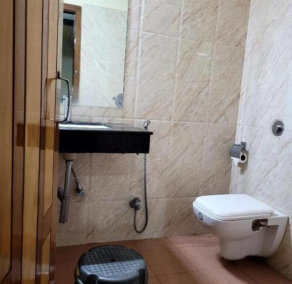 ホテル Jora Palace