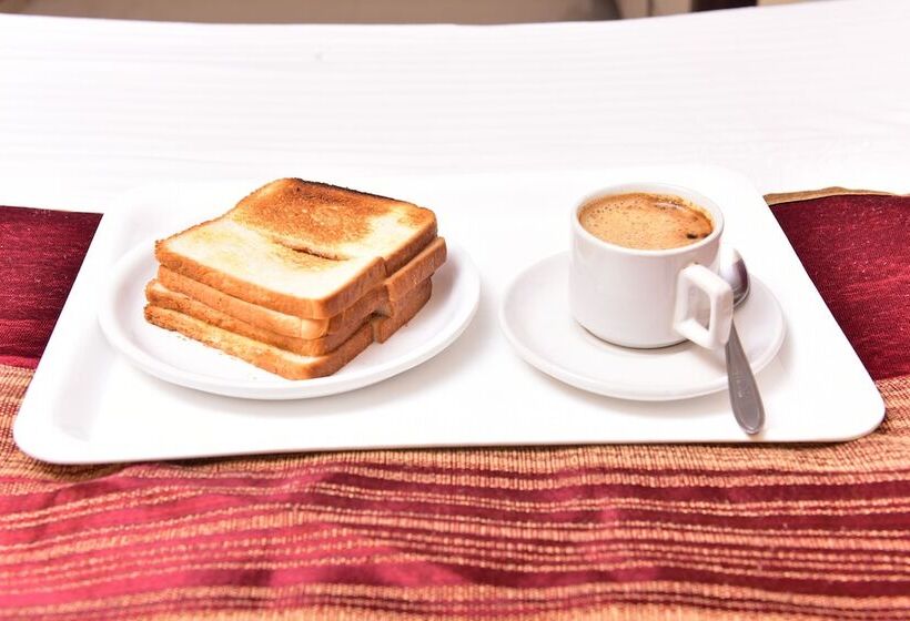 فندق Kalpana Palace, Mumbai