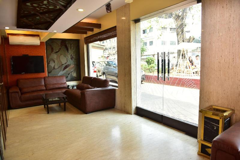 فندق Kalpana Palace, Mumbai