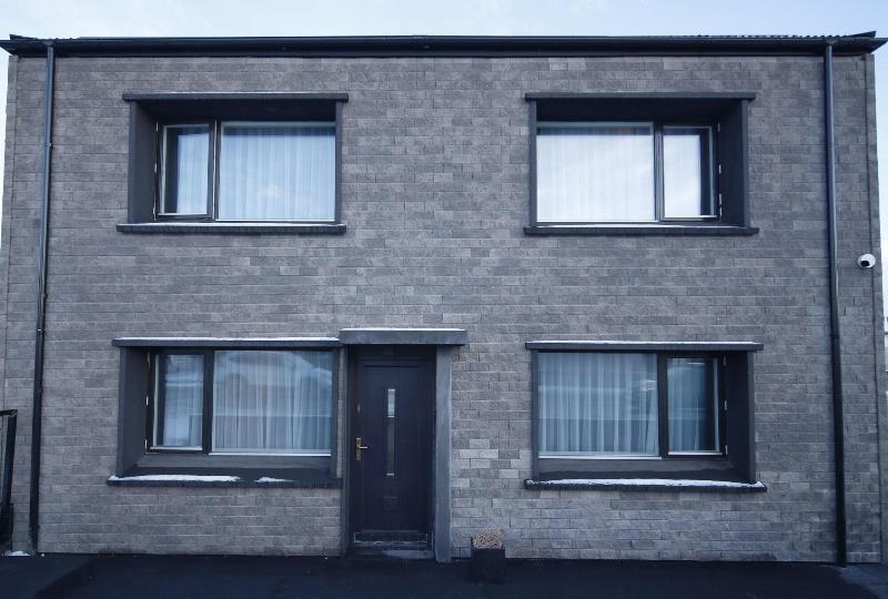 هتل Keflavik Micro Suites