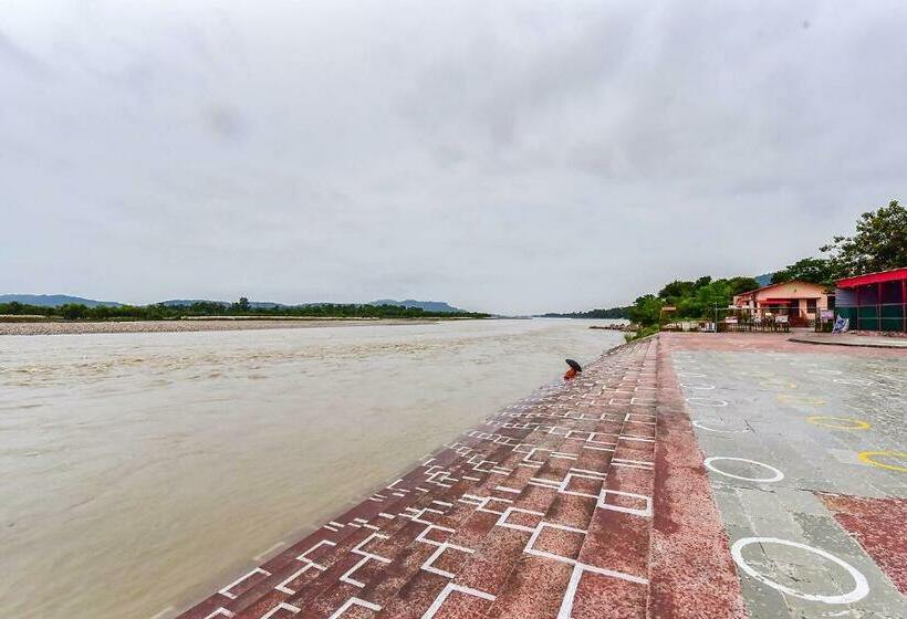 בית מלון כפרי Kirti Heritage