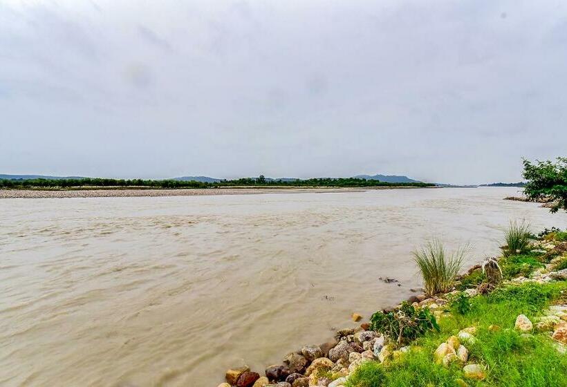 בית מלון כפרי Kirti Heritage