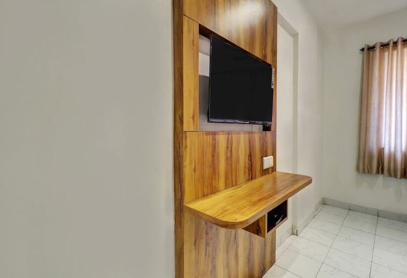 فندق Kurla Residency