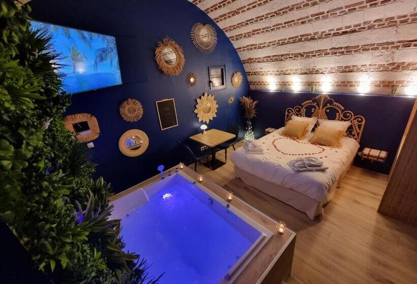 בית מלון כפרי La Parenthèse Envoutée