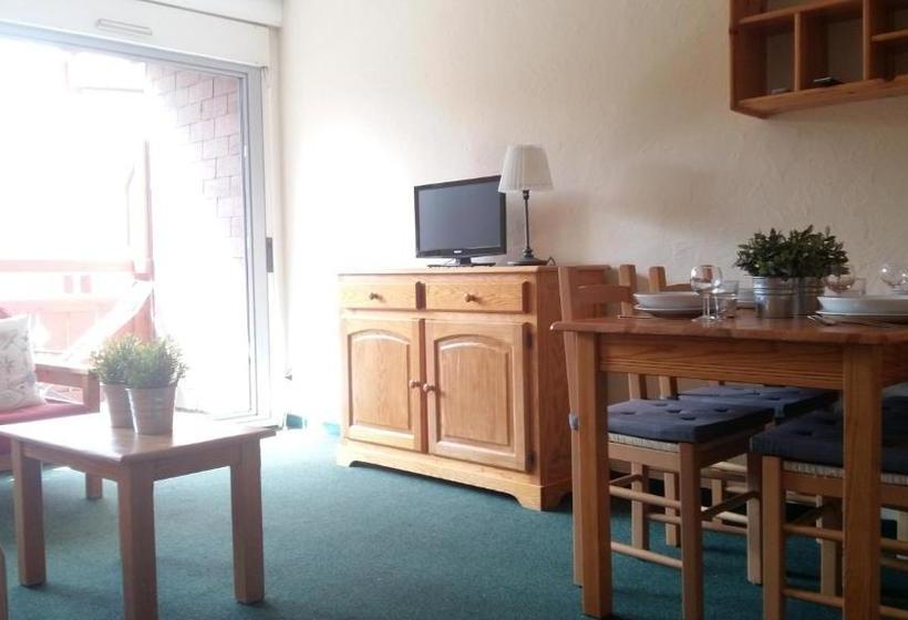 בית מלון כפרי Le Tyrol