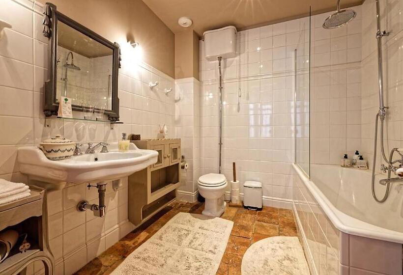 فندق Les Jardins De Baracane