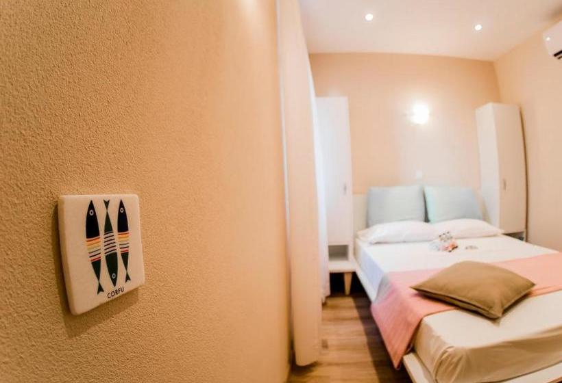 호텔 Loc Hospitality "corfu Port Suites Mantouki"