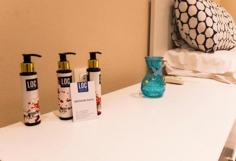 호텔 Loc Hospitality "corfu Port Suites Mantouki"