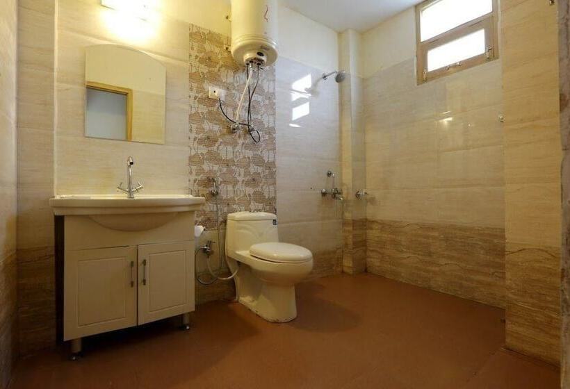 فندق Lotus Inn River View