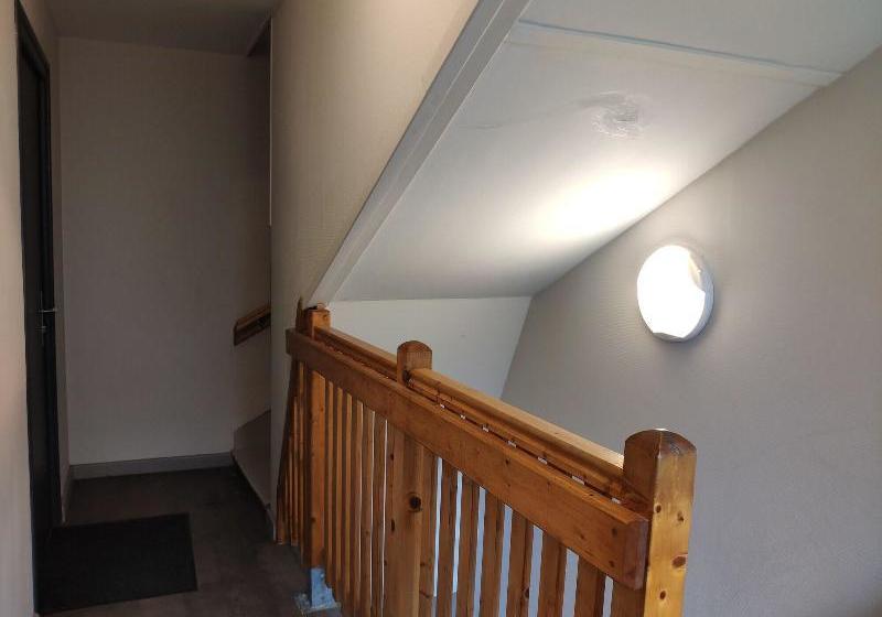 Отель Metz Attitude