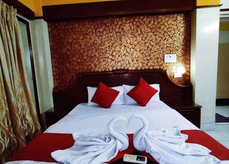 Отель Niladrii Palace