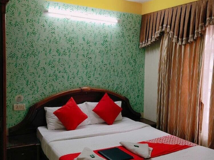 Отель Niladrii Palace