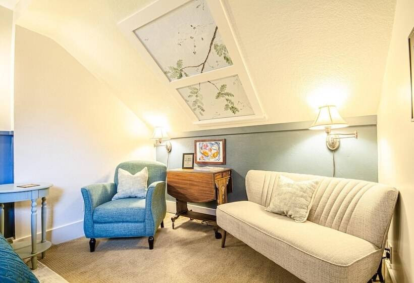 فندق Oak Hill Bed & Breakfast