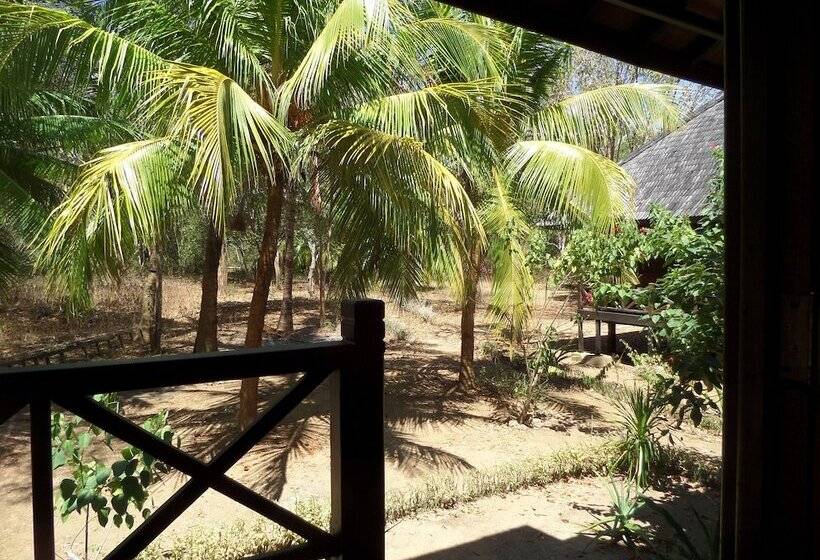 هتل Puri Komodo Resort