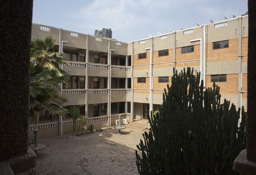 فندق Radach Lodge & Conference Centre