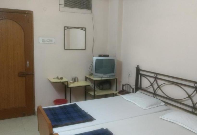 בית מלון כפרי Raj Mahal