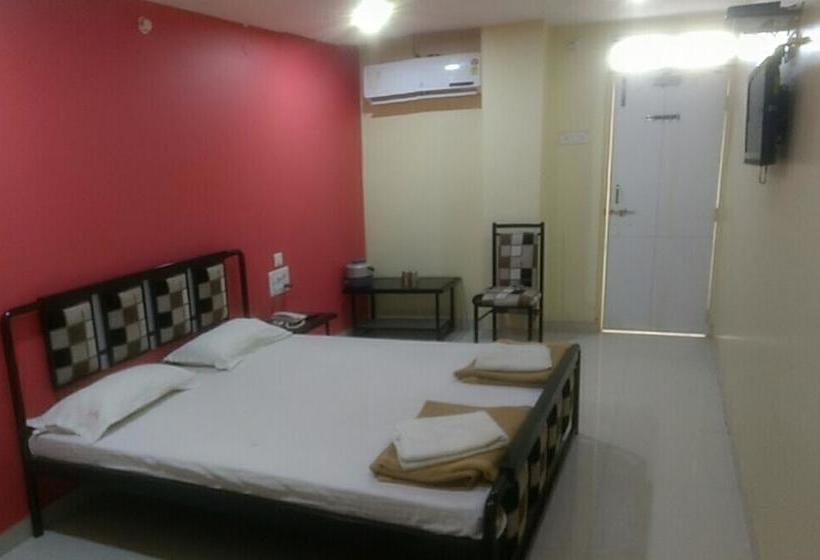 בית מלון כפרי Raj Mahal