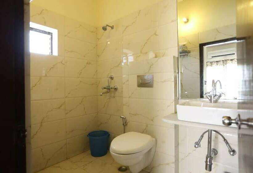 Отель Ratan Niwas