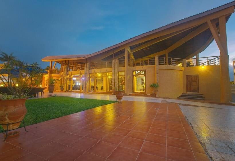 هتل Raybow International