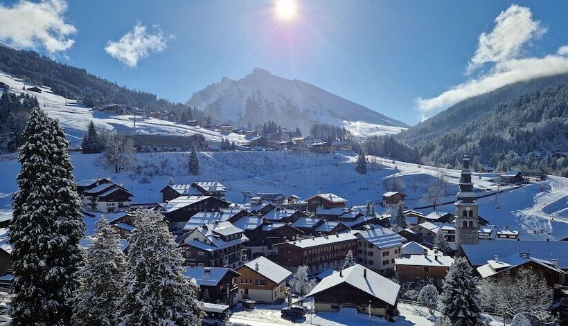 בית מלון כפרי Residence  Les Grandes Alpes