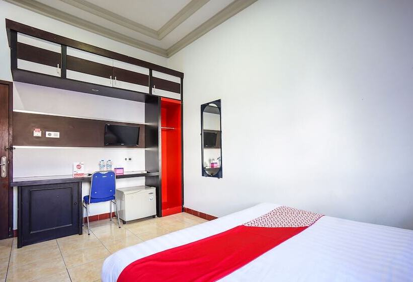 فندق Riverside Manado