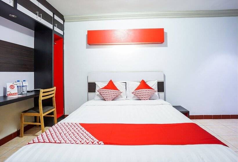 فندق Riverside Manado