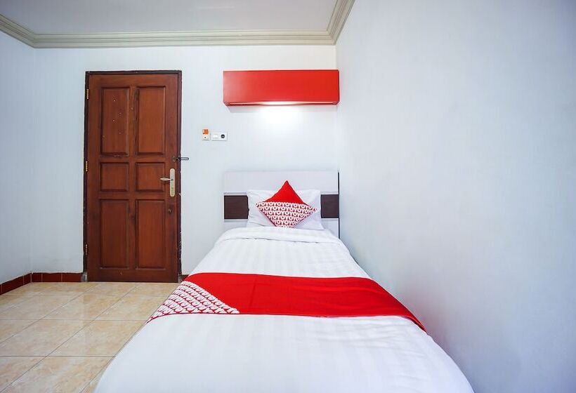 فندق Riverside Manado