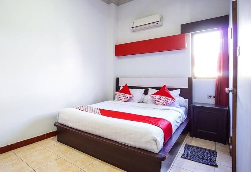 فندق Riverside Manado