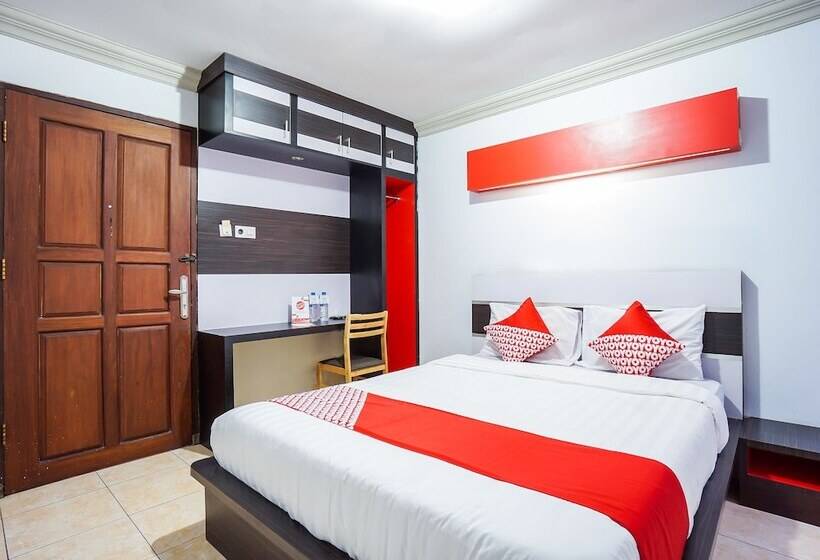 هتل Riverside Manado