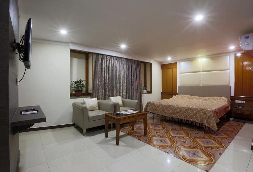 호텔 Rodili Residency