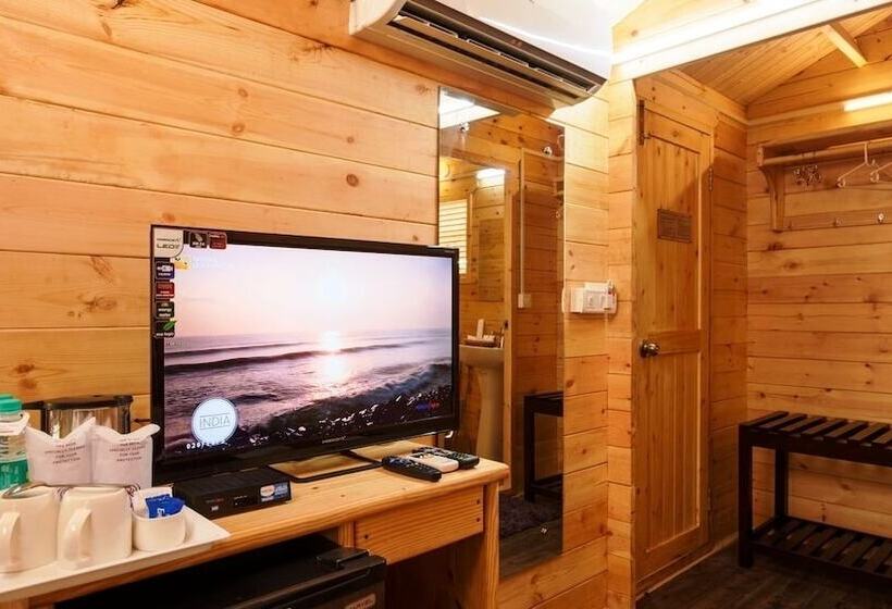 فندق Royal Woods