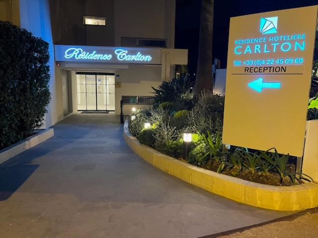 Отель Résidence Carlton Rénovée Avec Piscine