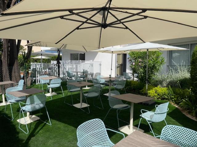 Отель Résidence Carlton Rénovée Avec Piscine