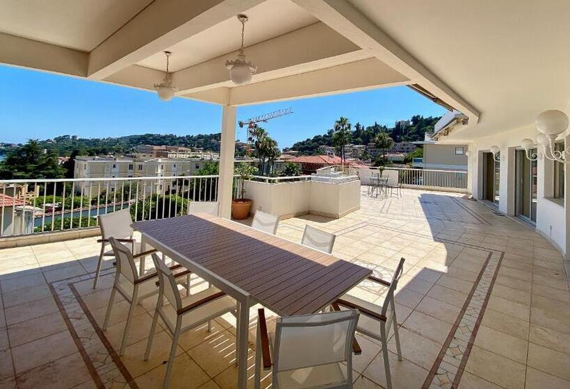 Отель Résidence Carlton Rénovée Avec Piscine