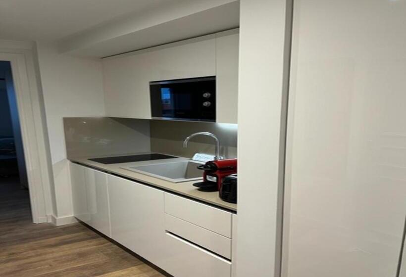 Отель Résidence Carlton Rénovée Avec Piscine