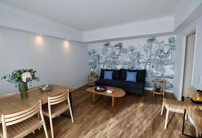 Отель Résidence Carlton Rénovée Avec Piscine