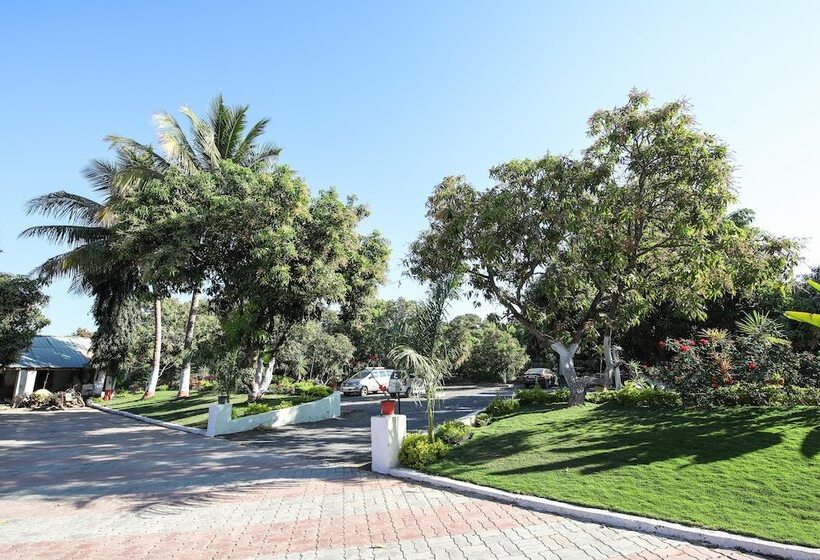 בית מלון כפרי Saavaj Resort, Sasan Gir   Where Wilderness Meets Luxury