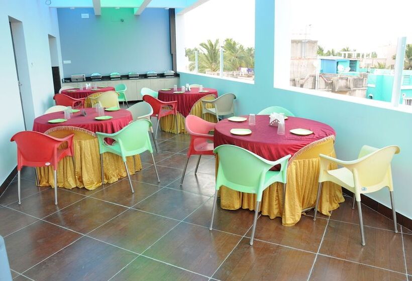 Отель Saibala Budget Airport