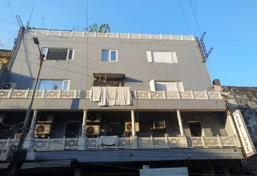 בית מלון כפרי Heritage Home