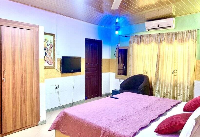 فندق Sundowner Lodge