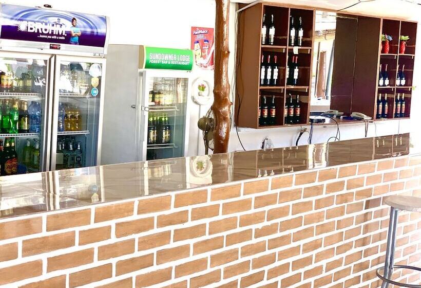 فندق Sundowner Lodge