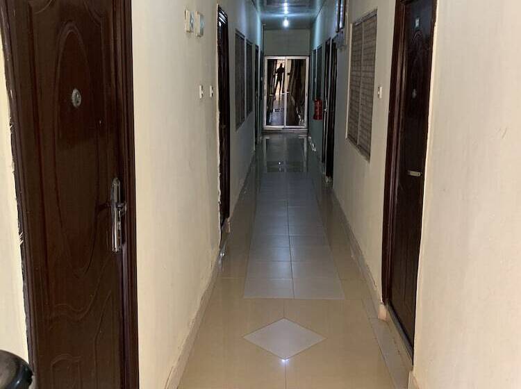 فندق Sundowner Lodge